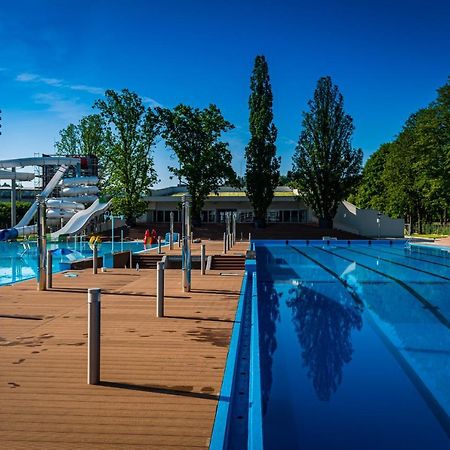 Apartament Na Urlop - Centrum - Przy Amfiteatrze - 500M Do Basenow Wisla Exterior photo
